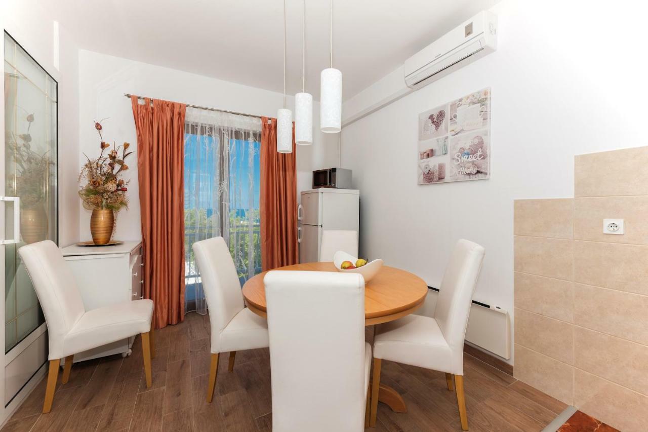 Apartmani Zara & Maris Gradac  Exterior photo